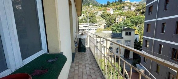 Apartamento de 2 dormitorios en Sondrio, Italy No. 217804 13