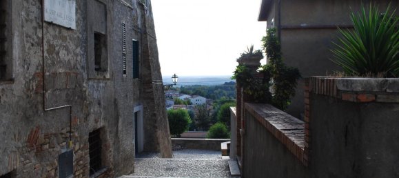 4 bedrooms House in Collevecchio, Italy No. 73 3