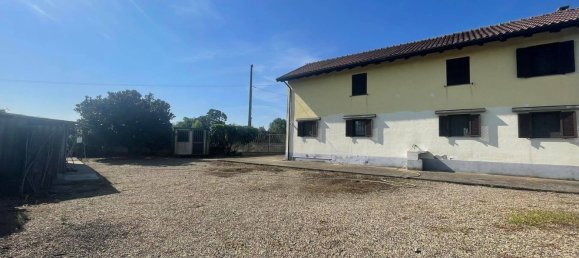 Дом с 3 спальнями в Ломелло, Италия № 365658 4