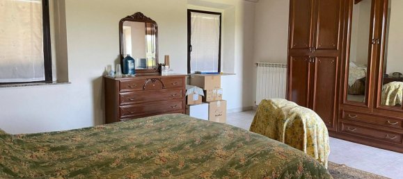 3 Schlafzimmer Haus in Lomello, Italy, Nr. 365658 10