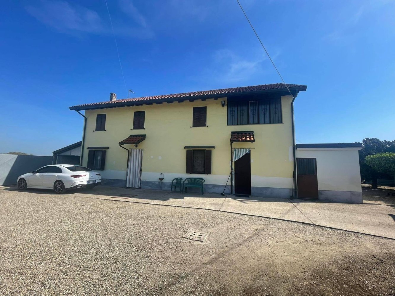 Дом с 3 спальнями в Ломелло, Италия № 365658