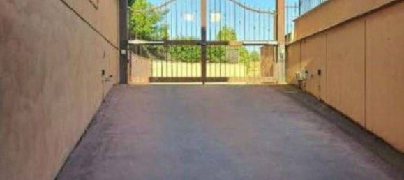 2 rooms Apartment in Rome, Italy No. 219282 8