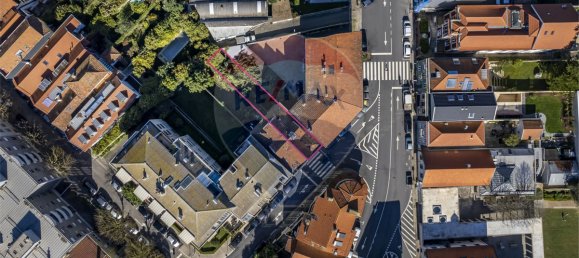 9 bedrooms Building in Porto, Portugal No. 35231 11