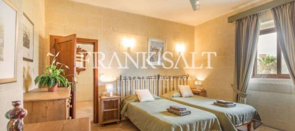 3 chambres Maison de ville à Xewkija, Malta No. 5853 8