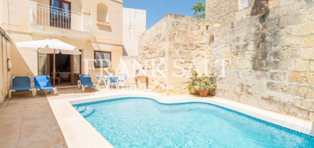 3 chambres Maison de ville à Xewkija, Malta No. 5853