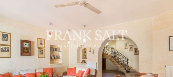 3 chambres Maison de ville à Xewkija, Malta No. 5853 11