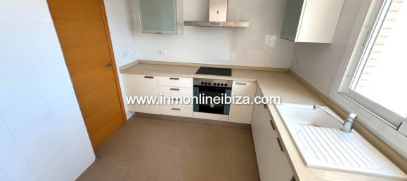 3 bedrooms Penthouse in Denia, Spain No. 137460 12