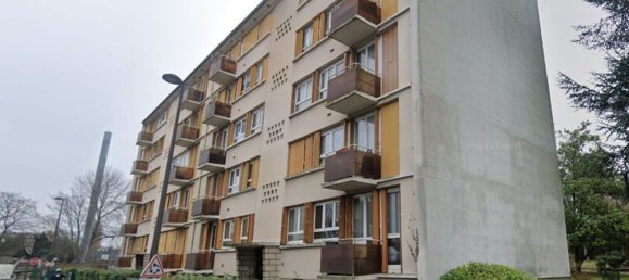 2 Schlafzimmer Wohnung in Le Bourget, France, Nr. 180545 2