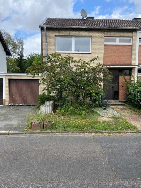 Таунхаус с 3 спальнями в Рейн-Зиг, Германия № 248596