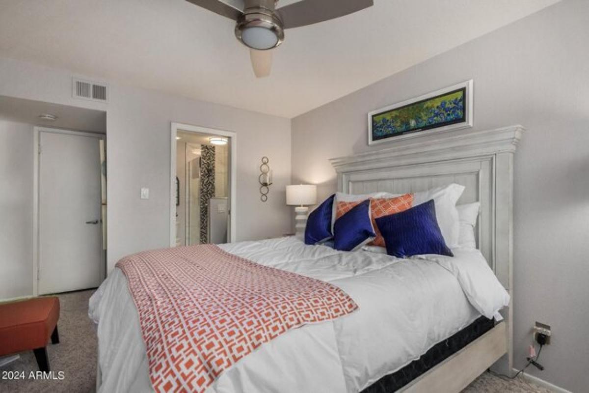 Дом с 2 спальнями в Скоттсдейл, США № 396898