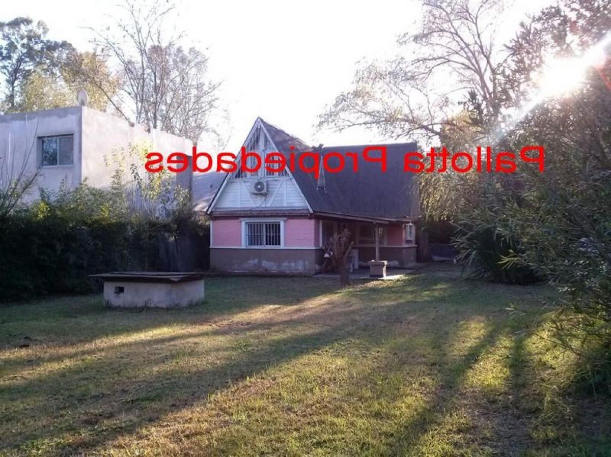 2 bedrooms House in Escobar, Argentina No. 61880