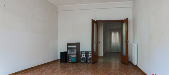 2 bedrooms Apartment in Pomezia, Italy No. 203084 9