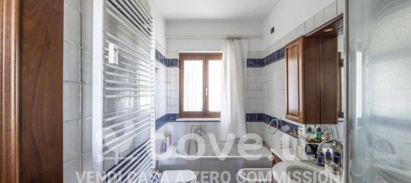 3 Schlafzimmer Wohnung in Novara, Italy, Nr. 302134 39