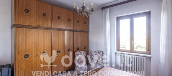 3 Schlafzimmer Wohnung in Novara, Italy, Nr. 302134 5
