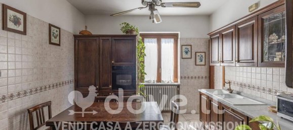 3 Schlafzimmer Wohnung in Novara, Italy, Nr. 302134 34