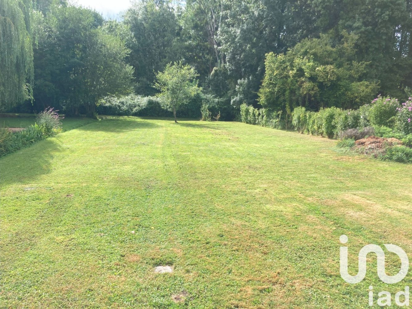 Moradia em banda T3 em Saint-Paterne-Racan, France N.º 329104