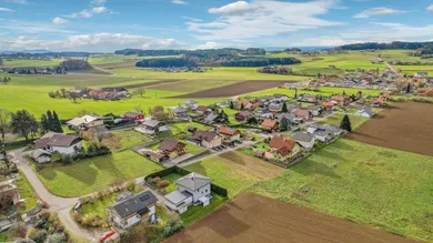 Terrain à Feldkirchen bei Mattighofen, Austria No. 42504