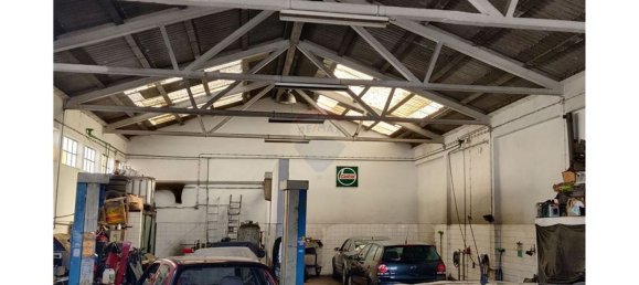 247m² Warehouse in Loures, Portugal No. 75124 3