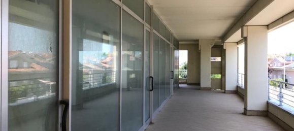 Коммерческая недвижимость 500м² в Чезенатико, Италия № 251794 12