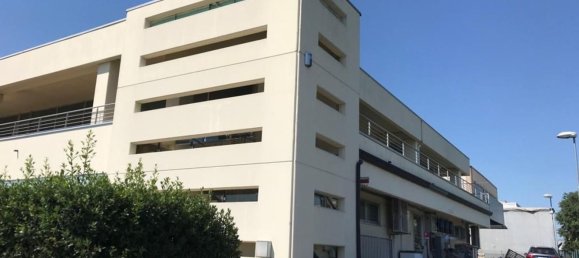 Коммерческая недвижимость 500м² в Чезенатико, Италия № 251794 5