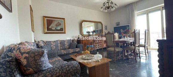 2 Schlafzimmer Wohnung in Crotone, Italy, Nr. 117044 7