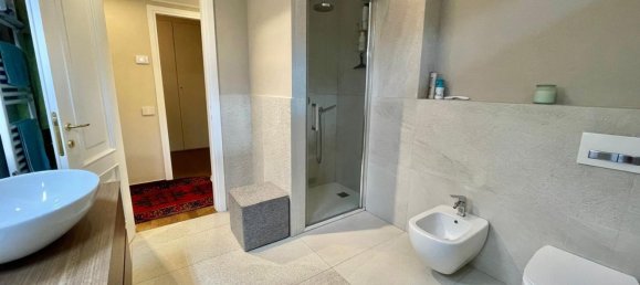 4 rooms Villa in Fino Mornasco, Italy No. 286299 33