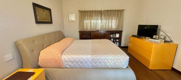 4 rooms Villa in Fino Mornasco, Italy No. 286299 30