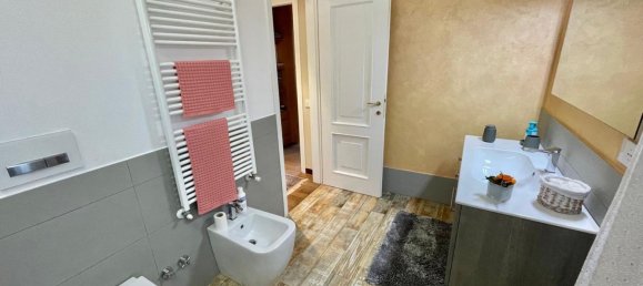 4 rooms Villa in Fino Mornasco, Italy No. 286299 48