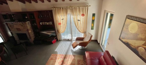 4 rooms Villa in Fino Mornasco, Italy No. 286299 25