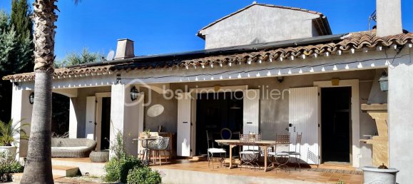 6 غرف نوم فيلا في Le Muy, France رقم 350601 13