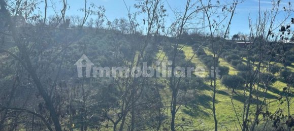 Terreno em Silvi, Italy 7060 m² N.º 260115 4