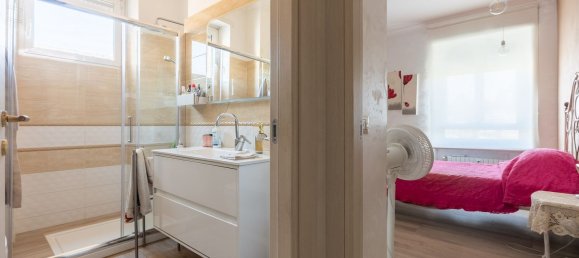 3 bedrooms Apartment in Rome, Italy No. 373923 7