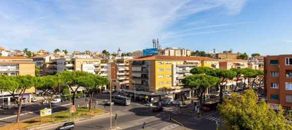 3 bedrooms Apartment in Rome, Italy No. 373923 46