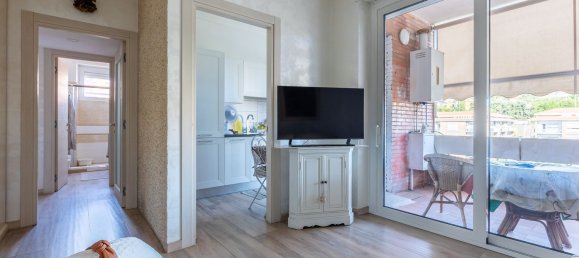 3 bedrooms Apartment in Rome, Italy No. 373923 24