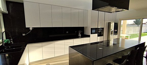 5 bedrooms Villa in Aradas, Portugal No. 112691 18