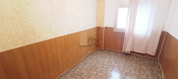 Apartamento de 3 dormitorios en L'Hospitalet de Llobregat, Spain No. 167800 15