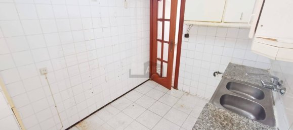 Apartamento de 3 dormitorios en L'Hospitalet de Llobregat, Spain No. 167800 23