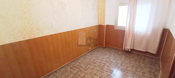Apartamento de 3 dormitorios en L'Hospitalet de Llobregat, Spain No. 167800 13