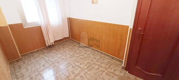 Apartamento de 3 dormitorios en L'Hospitalet de Llobregat, Spain No. 167800 14