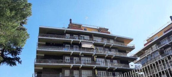 3 rooms Apartment in Guidonia Montecelio, Italy No. 25727 2