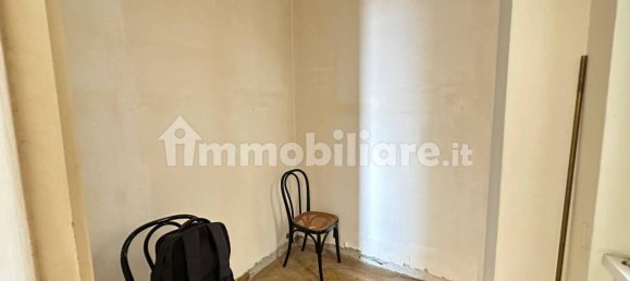 Apartamento de 4 dormitorios en Genoa, Italy No. 39192 21