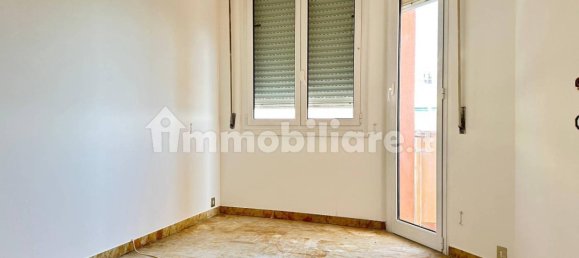 Apartamento de 4 dormitorios en Genoa, Italy No. 39192 17