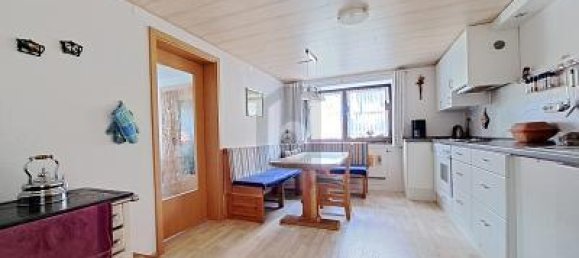 6 rooms House in Augsburg, Germany No. 121040 3