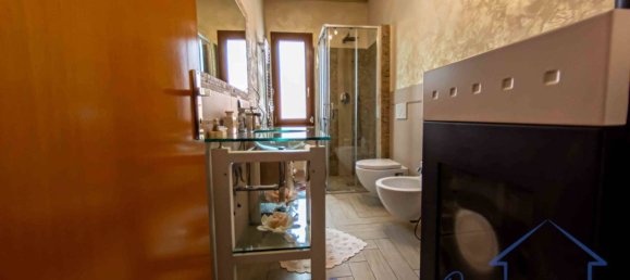 3 bedrooms House in Santarcangelo di Romagna, Italy No. 269969 12