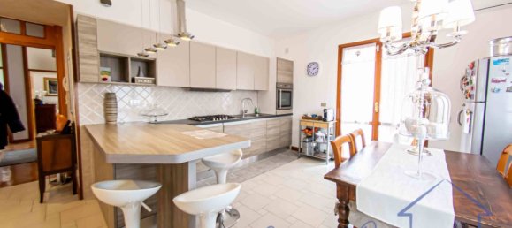 3 bedrooms House in Santarcangelo di Romagna, Italy No. 269969 8