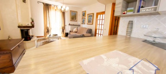 3 bedrooms House in Santarcangelo di Romagna, Italy No. 269969 7