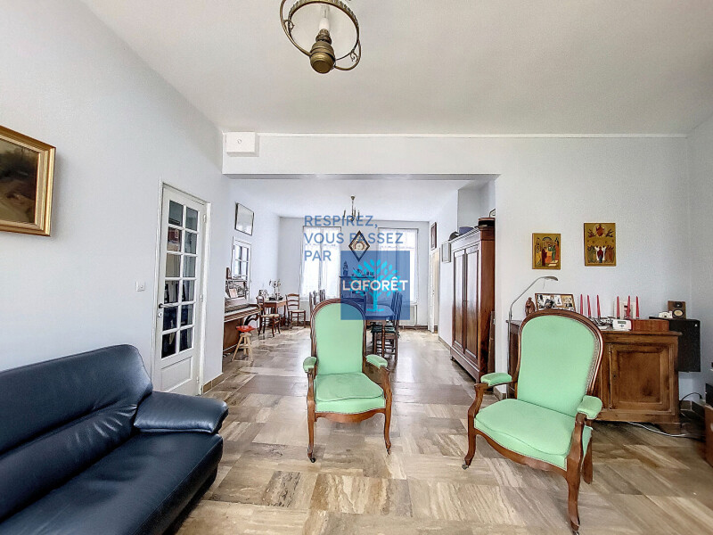 Дом с 6 спальнями в Амьен, Франция № 94743