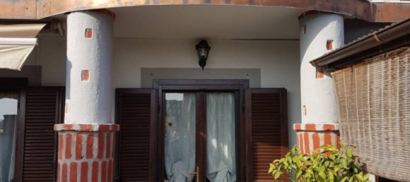 4 bedrooms Villa in Chivasso, Italy No. 89985 18