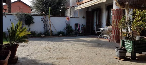 4 bedrooms Villa in Chivasso, Italy No. 89985 17