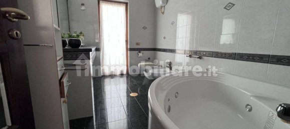 5 bedrooms Apartment in Catanzaro, Italy No. 344195 7